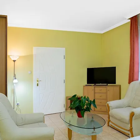 Aqua Blue Hotel 3*
